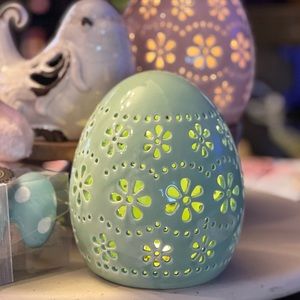 Modern Farmhouse LED Green Ceramic Egg